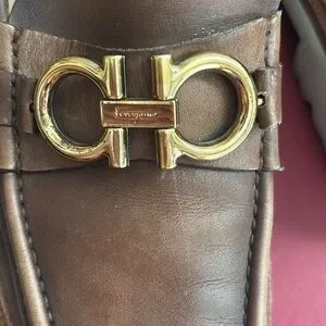Salvatore Ferragamo | Shoes | Mens Ferragamo Gancini Plaque  display picture 3